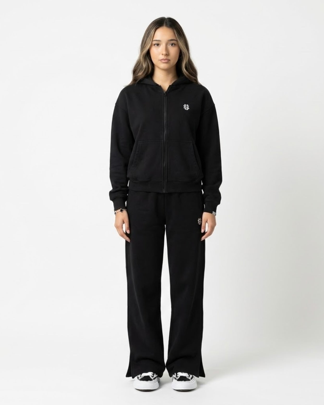 REFINED TRACKSUIT