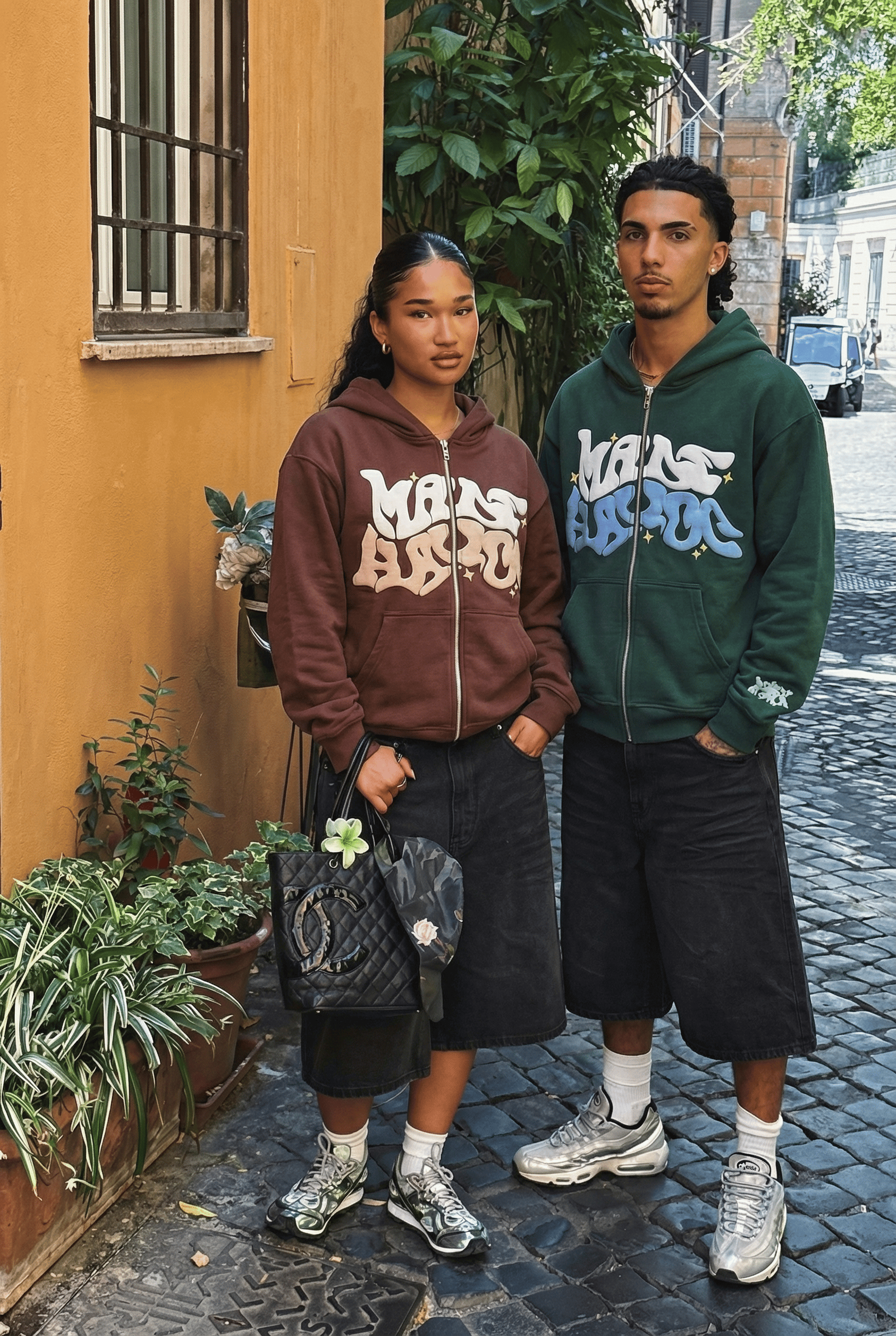 Sudadera con capucha y cremallera "Graph"