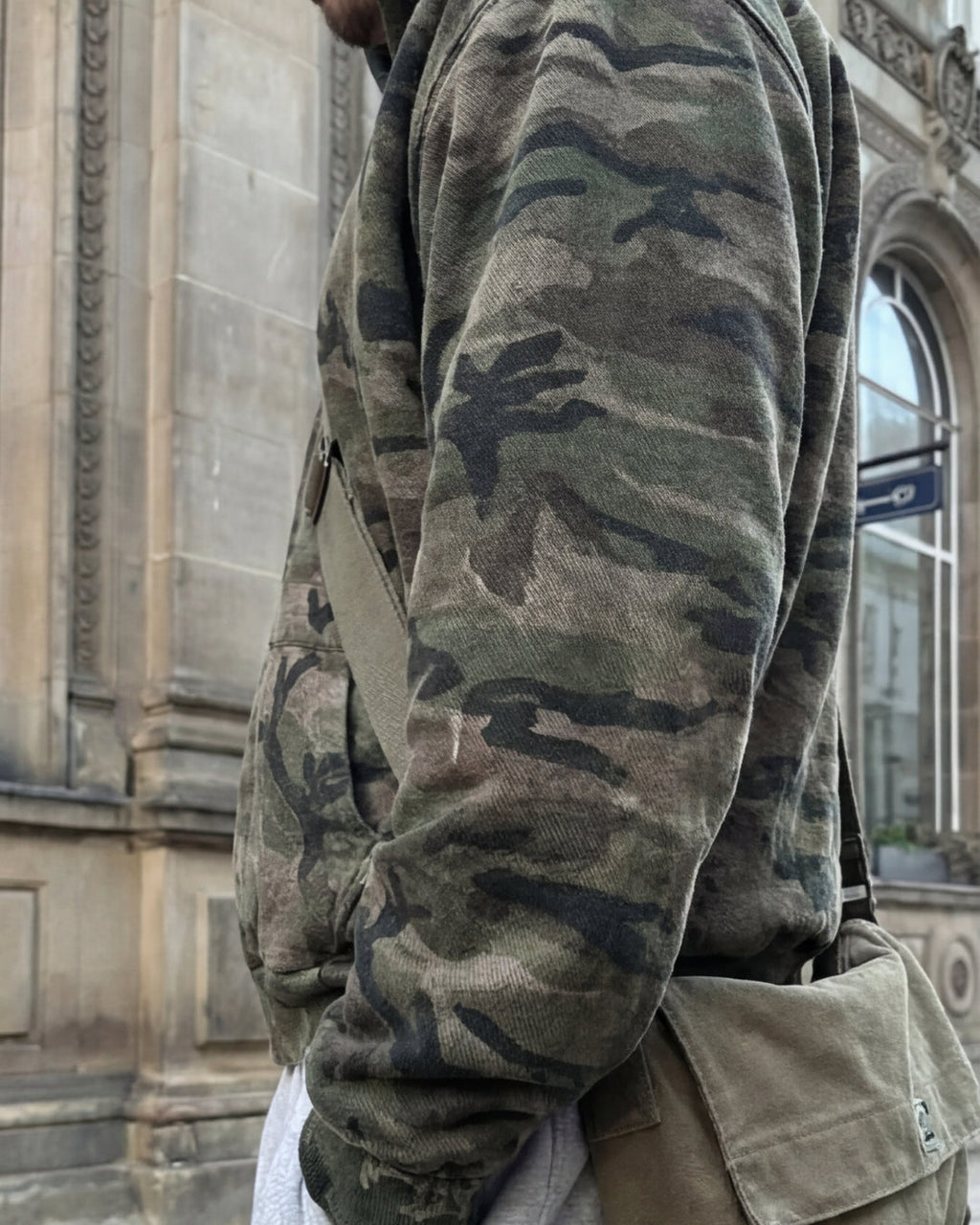 Sweat Zippé Koam — Streetwear Y2K ShineAndGlory