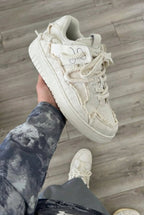 Zapatillas "Serie Destrucción"